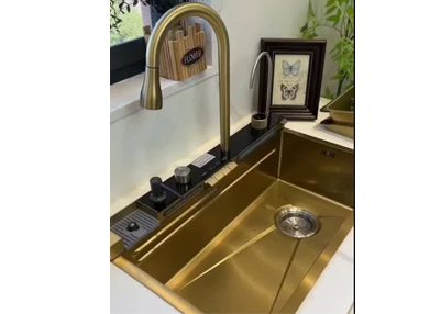 سینک ظرفشویی آبشاری پیانویی پنج کلید طلایی دیجیتال